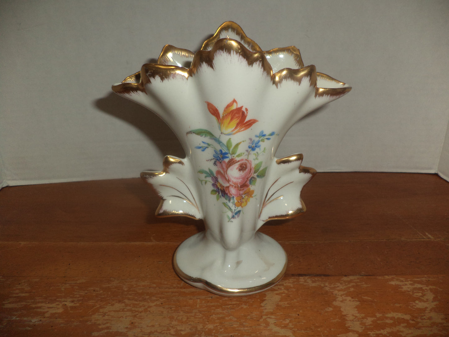 Amoges Handpainted Floral w/ Gold trim