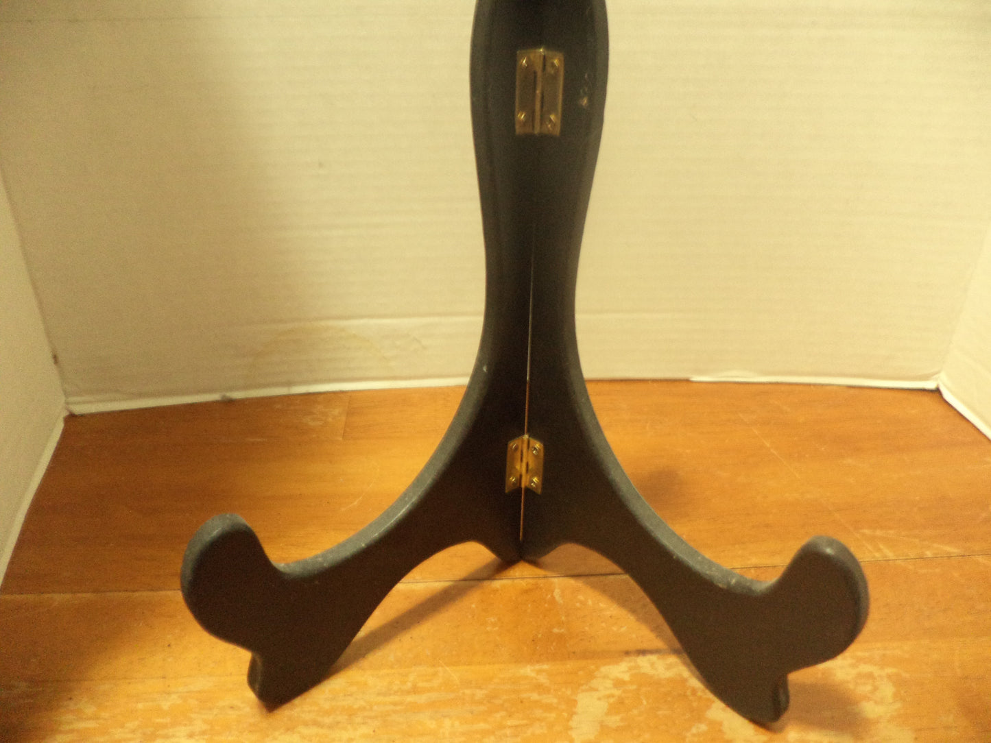 Ink Rendering On Saw Blade Clock