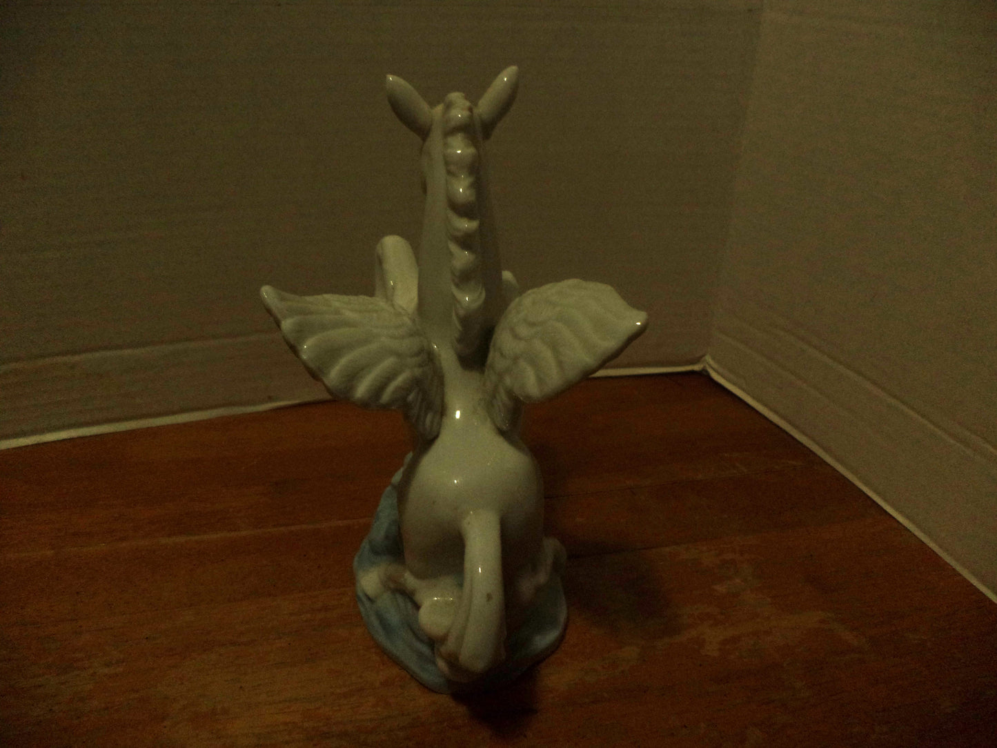 UOGC Pegasuis Horse Figurine