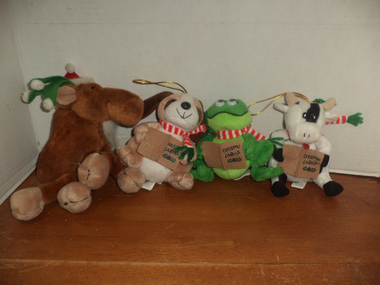 Tree Hanging Plush Christmas Carols