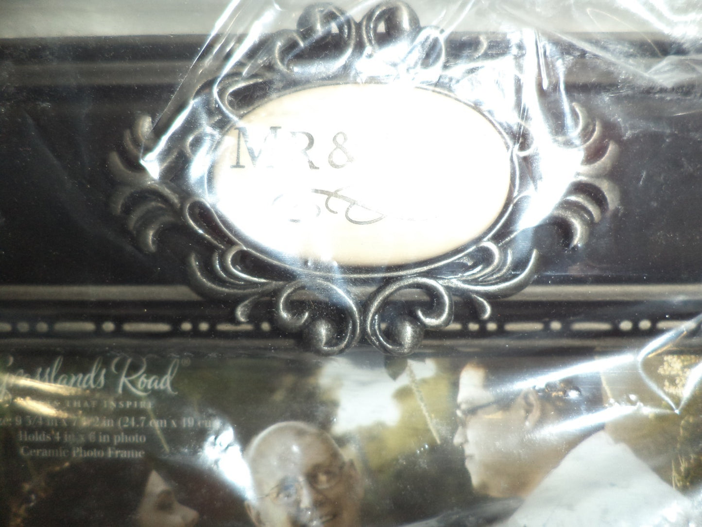 Mr & Mrs. Frame NIB