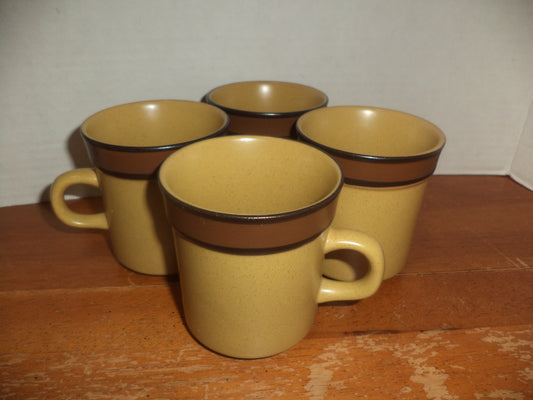 4 China & Table Institute Stoneware Desert Sand Tea Mugs