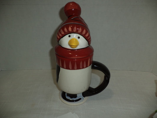 Pfaltzgraff Penquin Skate Coffee Mug