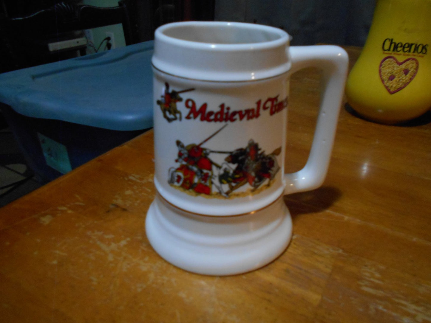 Medieval Times Joust Knights Tournament Mug Shanty Ceramic Beer Stein