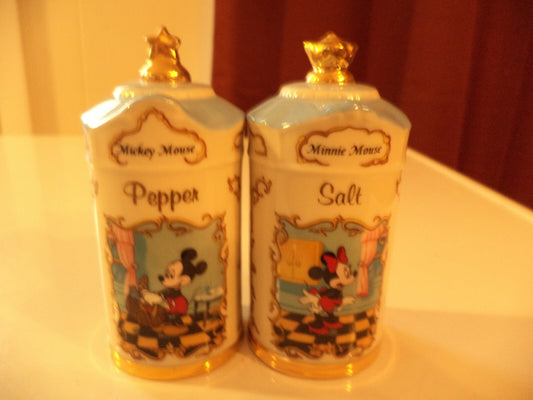 Disney Mickey & Minnie  Salt & Pepper Shakers