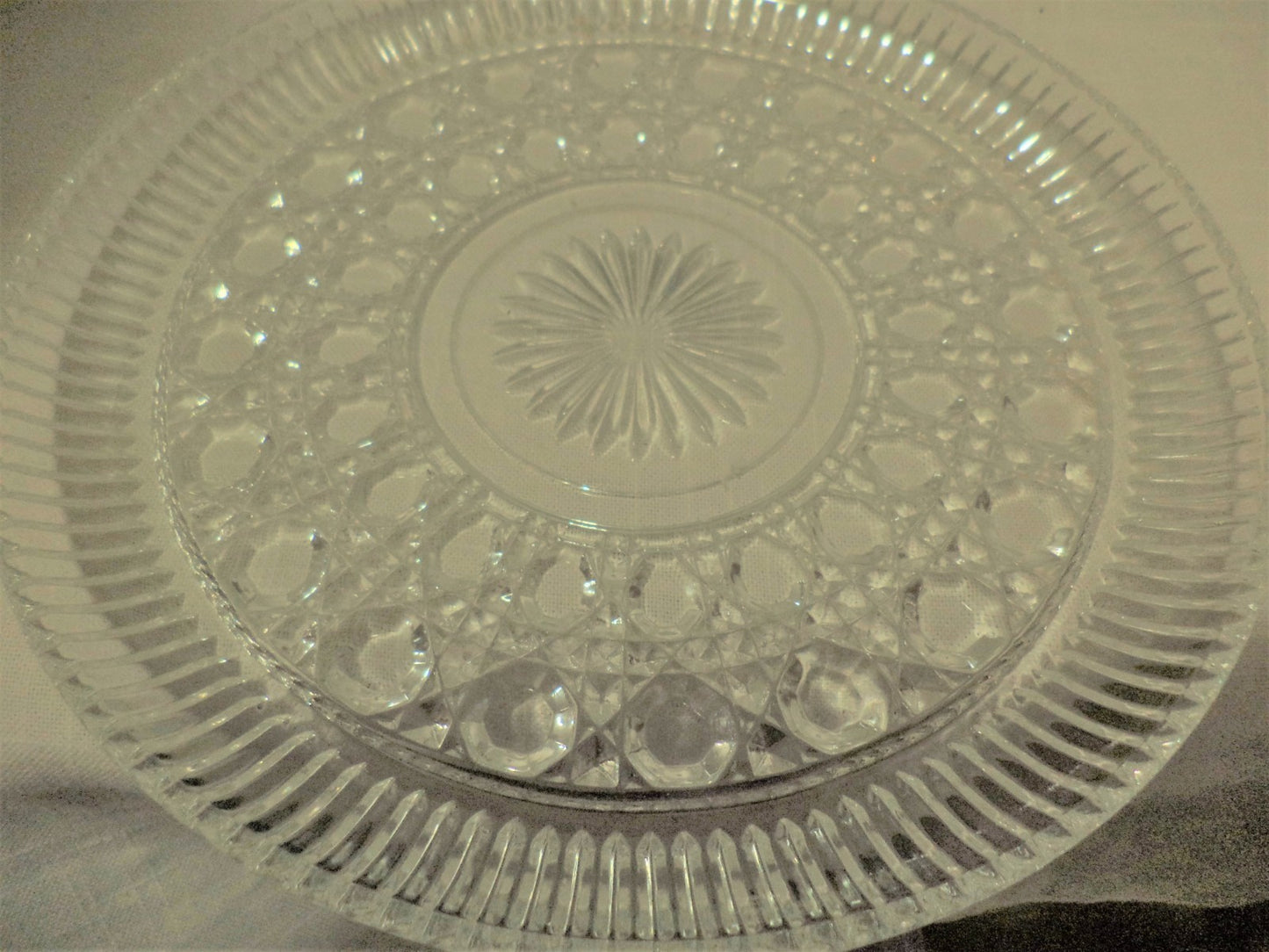 Vtg FEDERAL GLASS WINDSOR Clear BUTTON & CANE Pattern 11” Cake Plate
