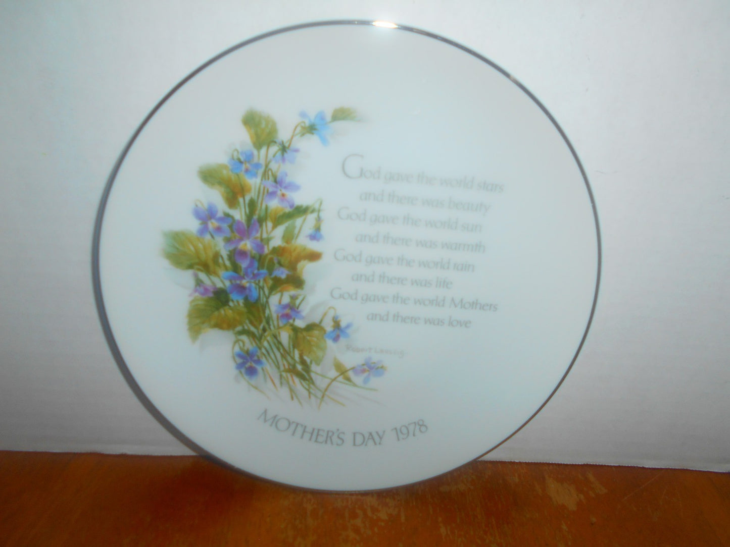 Mother’s Day 1978 Robert Laessig Collectors Plate 8"