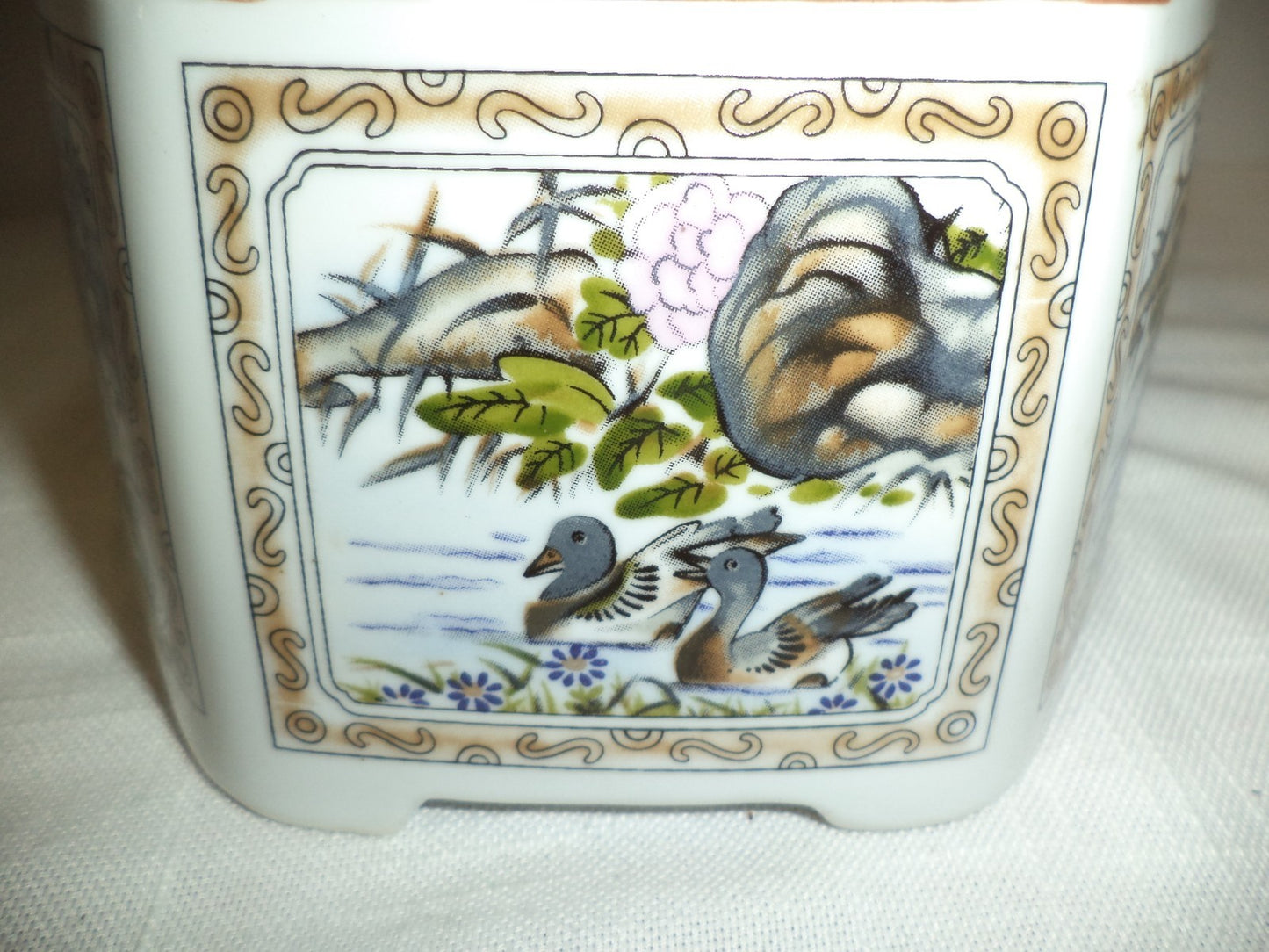 Royal Shillah Tea Pot W/ Candle Warmer W/ Bamboo Handle