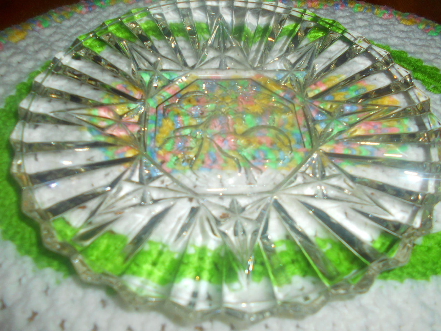 Vintage Heavy Cut Federal Glass Plate Pioneer Pattern Fruit Design 8 " Diameter