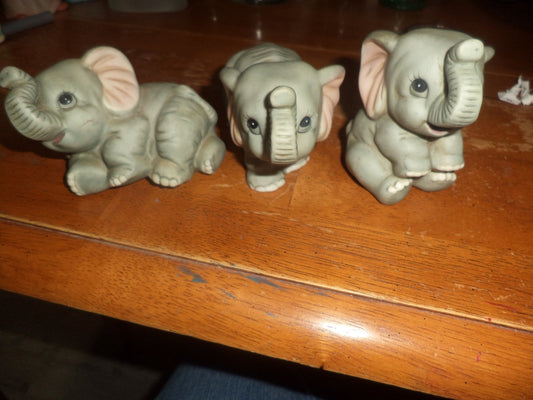 Homco Ceramic Set Of 3 Baby Elephants Figurines