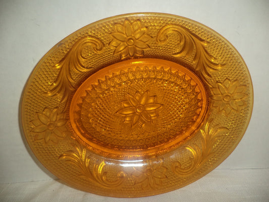Amber Indiana Tiara Sandwich Oval Snack Plates