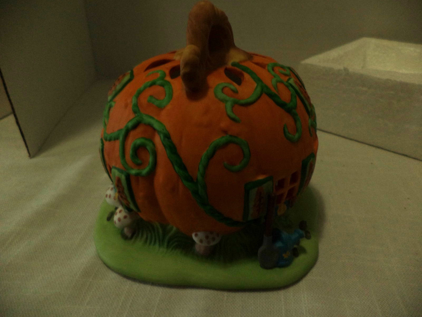 Partylite Retired Pumpkin Patch Cottage Tealight Candle Holder