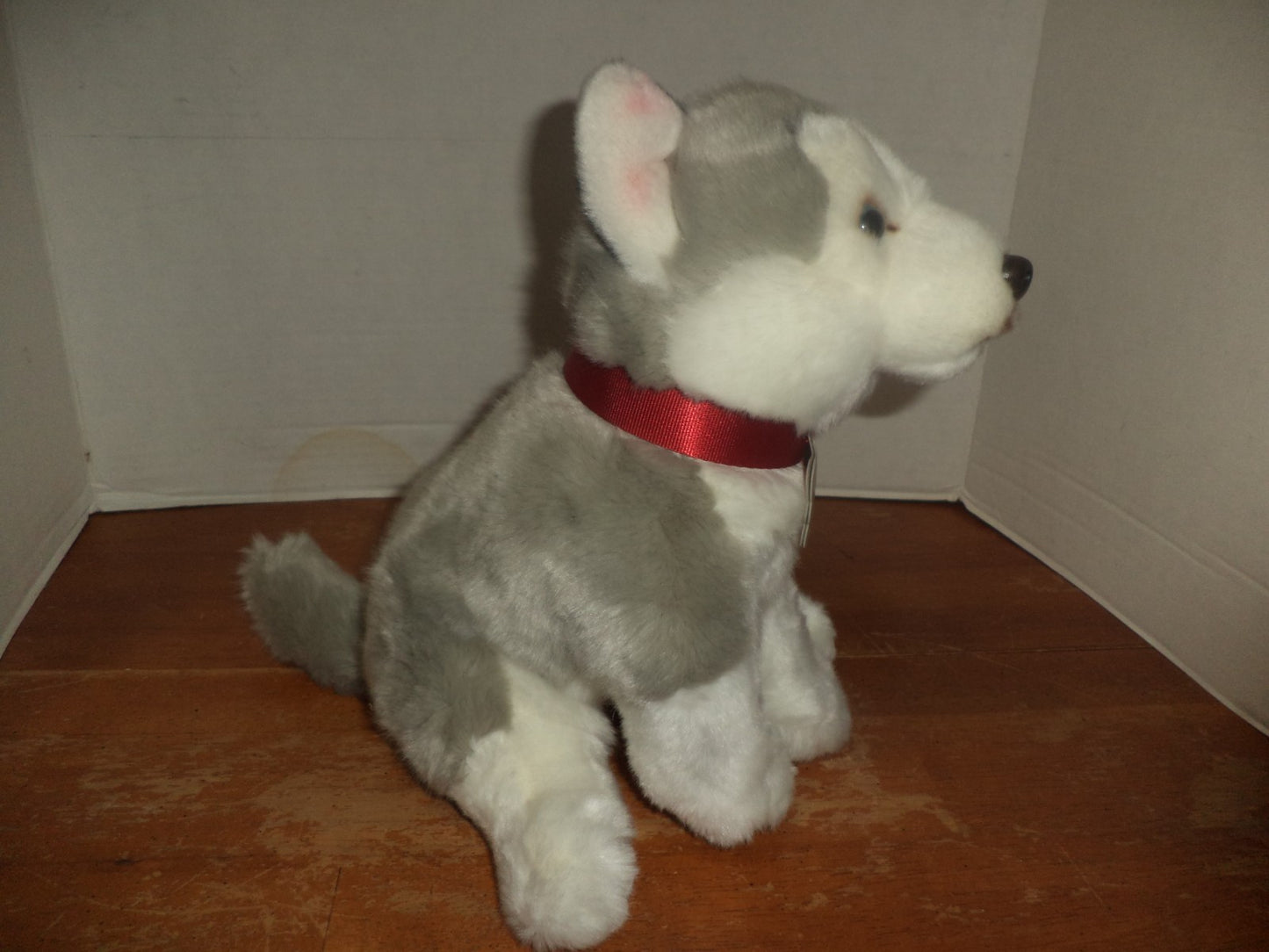 F.A.O. Scharz Grey & White Plush Dog NWT