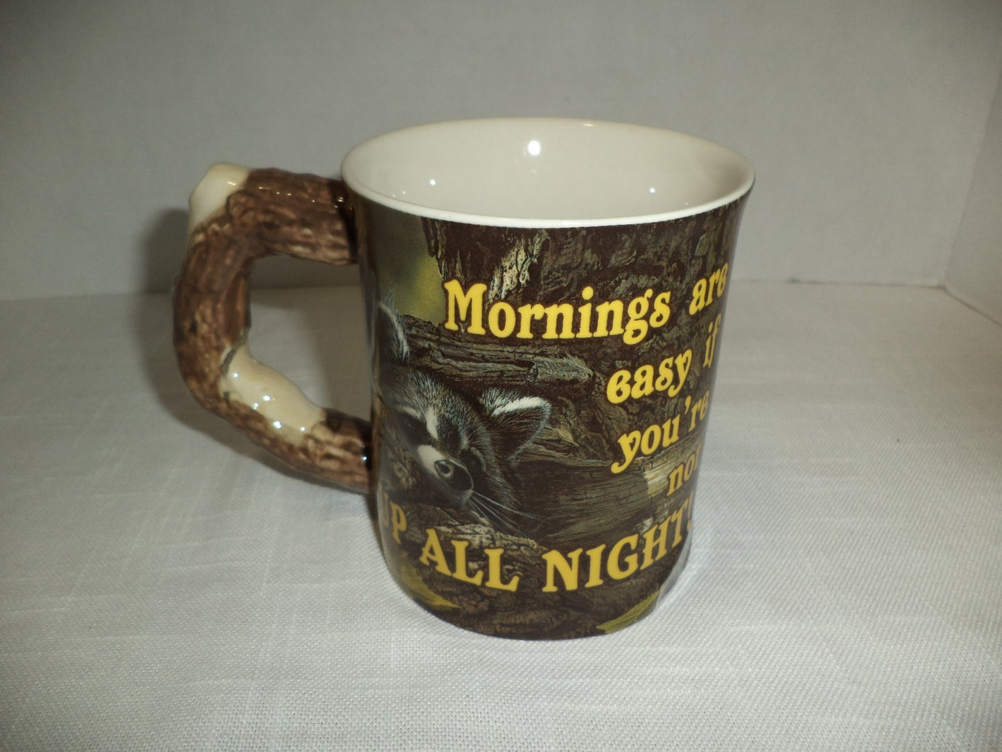 Wild Wings Raccoon Sculpted Mug Scot Storm “Hiding Place” Nature Animals funny