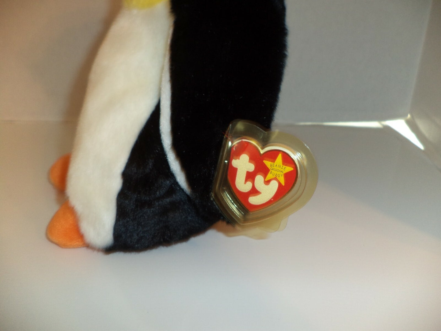 Beanie Buddy Ty Penguin "Waddle"