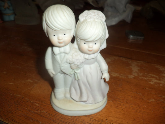 Porcelain Wedding Couple Figurine
